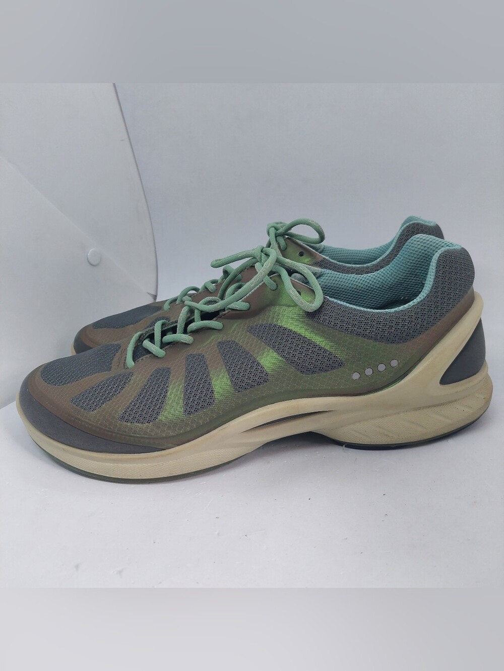 Ecco Biom Fjuel Racer Sneakers Athletic Shoes Womens Size 42 US 11 Multicolor